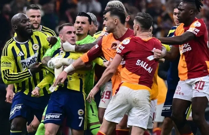Galatasaray’dan derbi sonrası açıklama: Gürültü geçer, gerçekler kalır