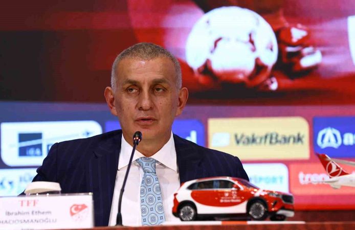 İbrahim Hacıosmanoğlu: 'Sergen Yalçın'ın başaracağına sonsuz inancım var'