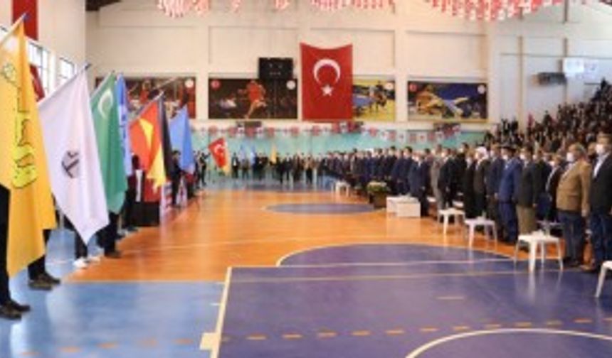 MHP Grup Başkanvekili Akçay, partisinin Şırnak kongresinde konuştu