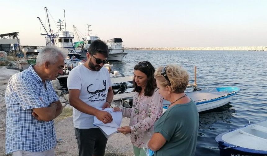 Bursa Karacabey'de 30 yıldır bitirilemeyen ' Balıkçı Barınağı'!