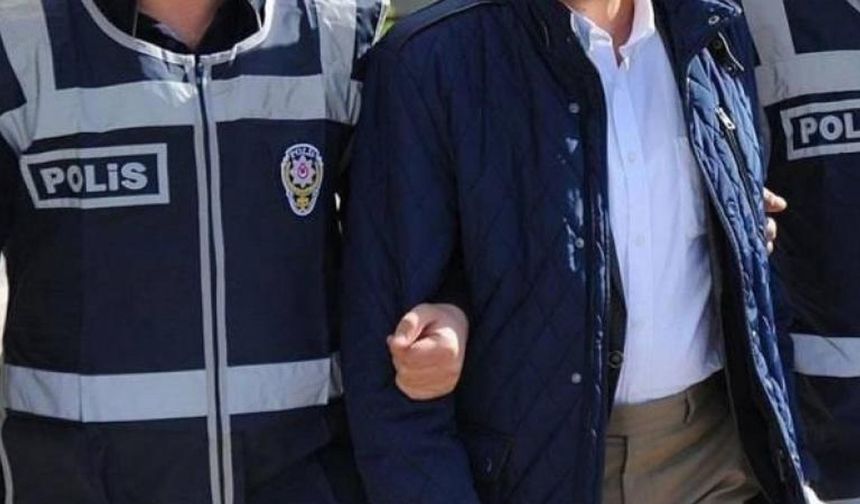 Kilis'te göçmen kaçakçılığı operasyonunda yakalanan 2 zanlı tutuklandı