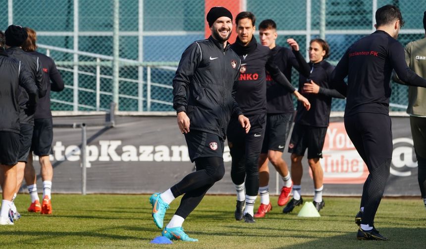 Gaziantep FK'de Erol Bulut rekorla görevinden ayrıldı