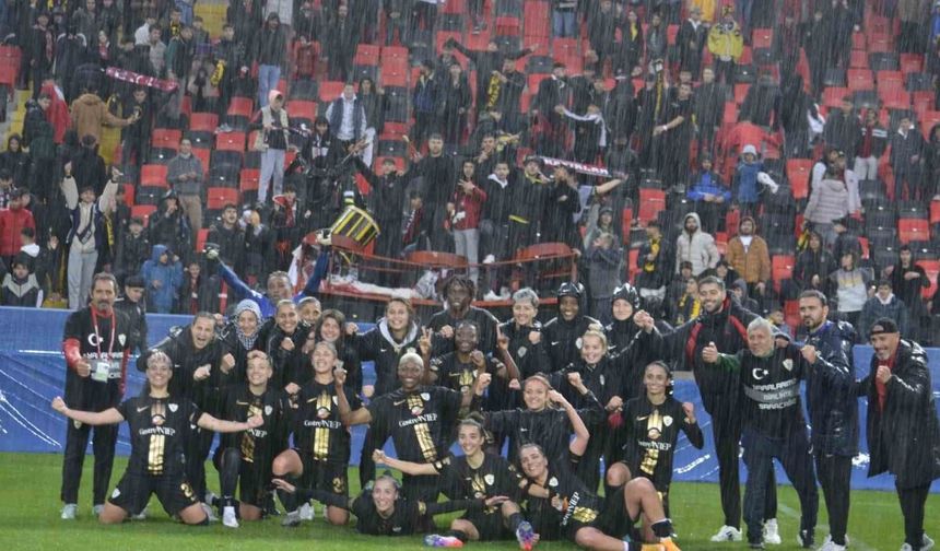 Kadınlar Süper Ligi'nde Gaziantep ALG Spor, Beşiktaş’ı 2-1 mağlup etti