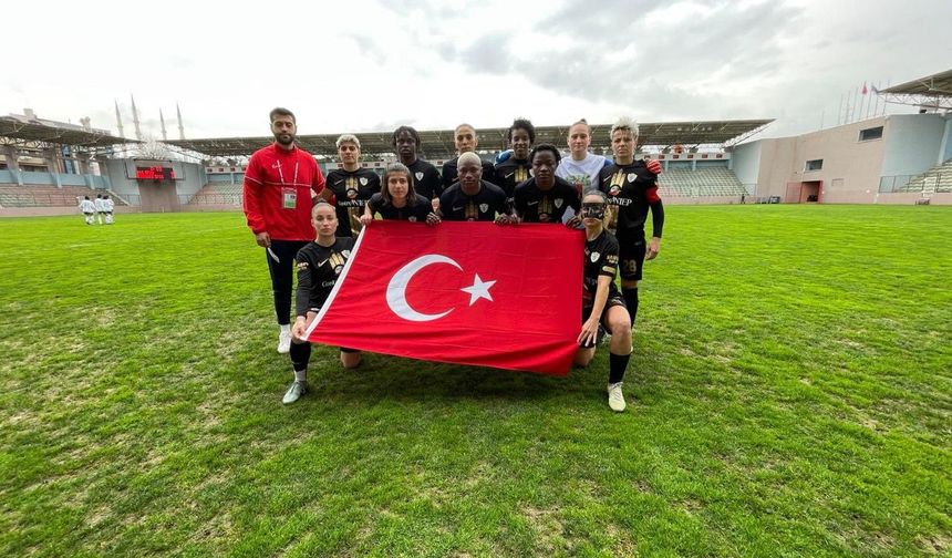 Lider Gaziantep ALG, Beşiktaş engelini 2-1’le rahat geçti