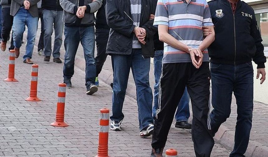 Gaziantep'te FETÖ operasyonunda yakalanan 2 zanlı tutuklandı