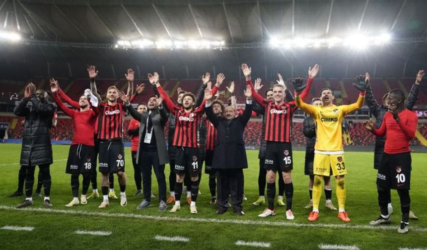 Gaziantep FK'da teknik direktör belli oluyor!