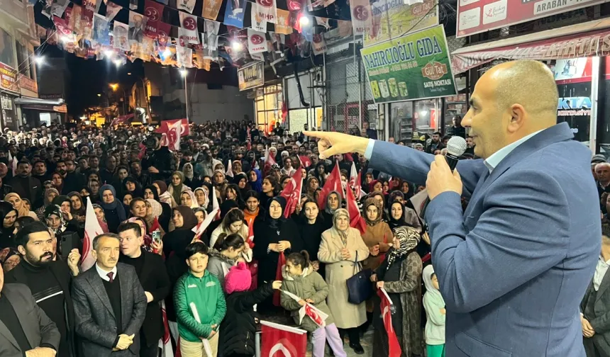 MHP Gaziantep'ten gövde gösterisi.