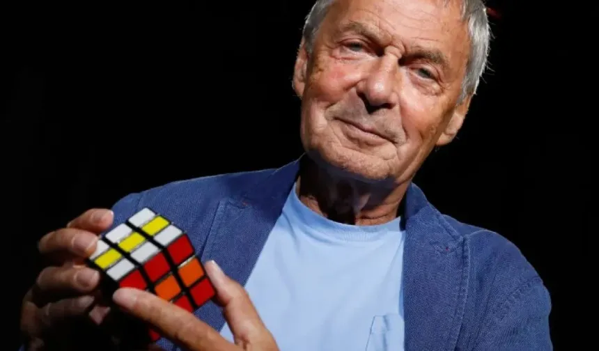 Problem çözmenin renkli yolu: Rubik Küpünün 50. yıl dönümü