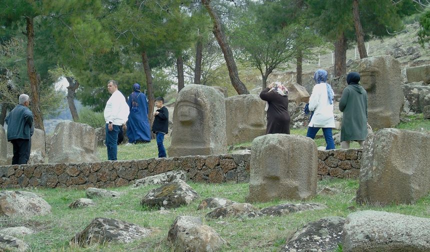 Yesemek Açık Hava Müzesi bayram tatilinde ziyaretçilerini ağırladı