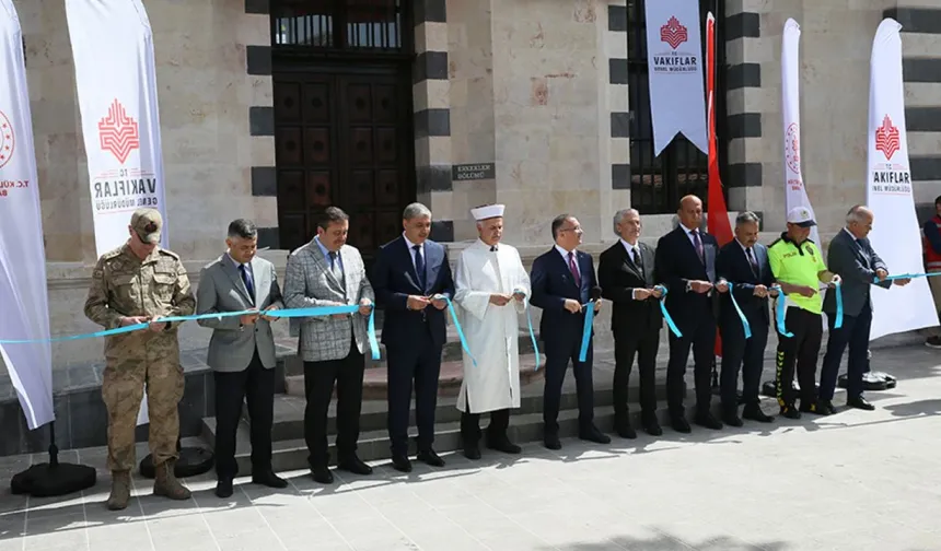 Gaziantep'te restorasyonu tamamlanan tarihi Kurtuluş Camisi'nin açılışı yapıldı