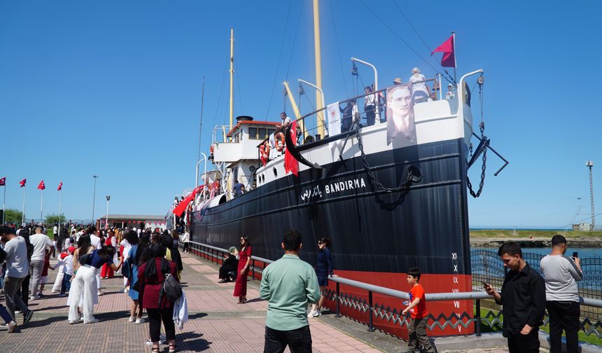 Şehitkamilli gençlerden Samsun çıkarması