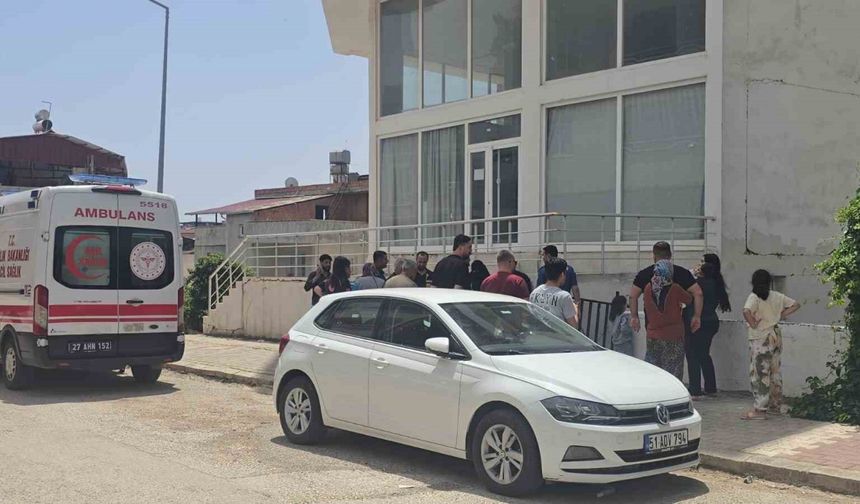 Gaziantep'te büyük panik! Binayı ayağa kaldırdı...