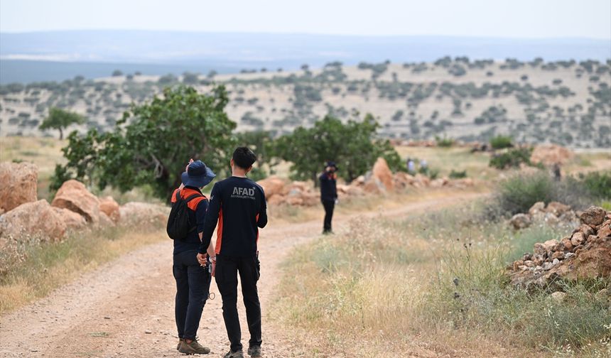 Gaziantep'te kayıp Onur'u arama çalışmaları 3. gününde devam ediyor