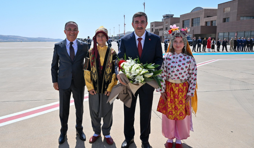 Cevdet Yılmaz Gaziantep'te
