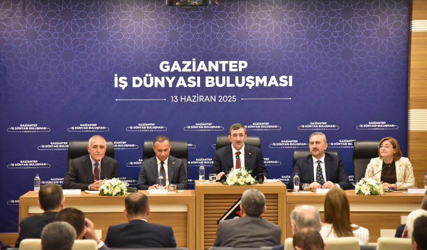 Cumhurbaşkanı Yardımcısı Yılmaz, ’Gaziantep İş Dünyası Buluşması’na katıldı