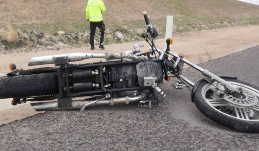 Gaziantep'te yayaya çarpan motosikletin sürücüsü hayatını kaybetti