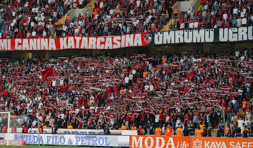 Gaziantep’te taraftar krizi! 500 kişi stada giremedi...