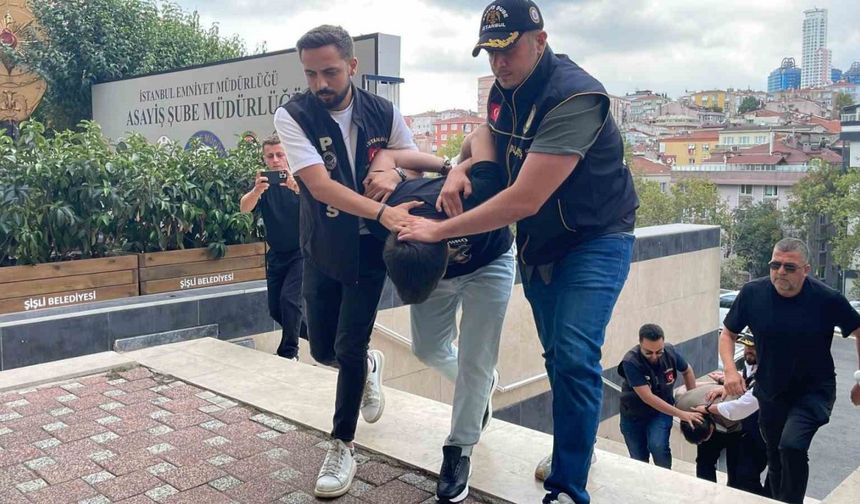 Boğazı satırla kesilerek öldürülen kadının son görüntüleri ortaya çıktı
