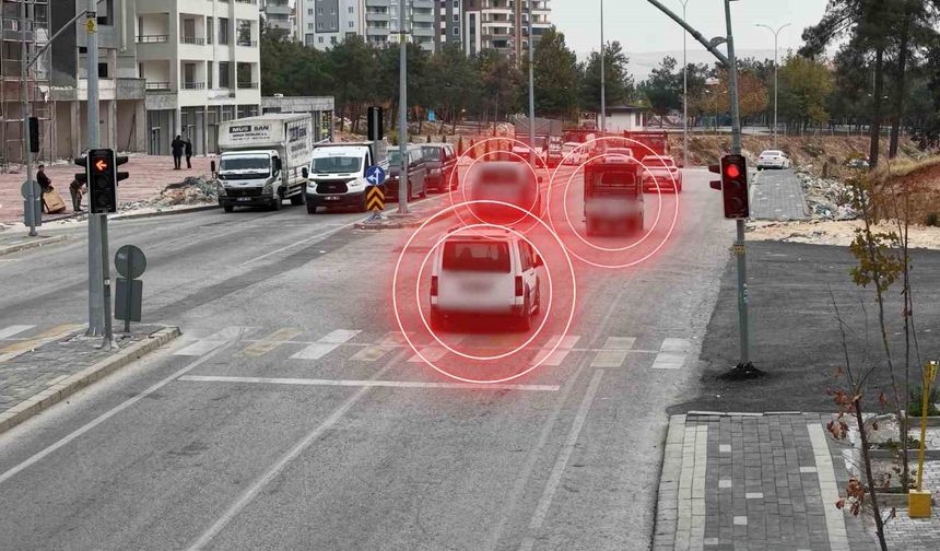Gaziantep'te kırmızı ışık ihlali yapan 990 araca ceza