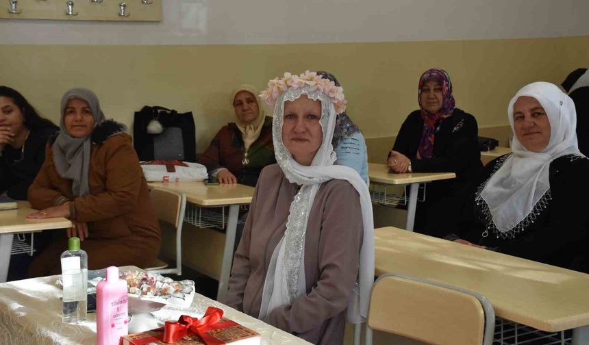 Almanya'dan geldi, Gaziantep'te Müslüman oldu!