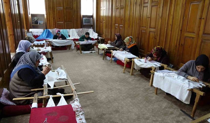 Binbir emekle yapılan 'Antep İşi Nakış' UNESCO tarafından tescillendi