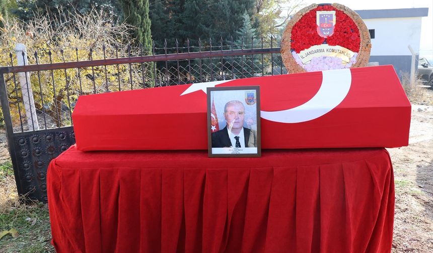 Gazi Mehmet İnce son yolculuğuna uğurlandı