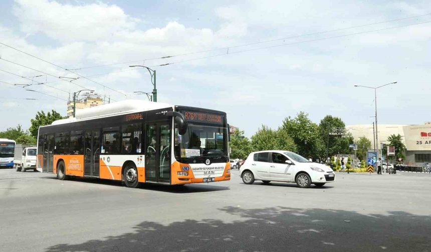 Gaziantep Büyükşehir, toplu ulaşım ağına öğrenciler için yeni bir hat ekledi