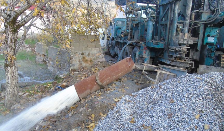 Gaziantep'te deprem sonrası kaybolmuştu! Su kaynağına sondaj çözümü...