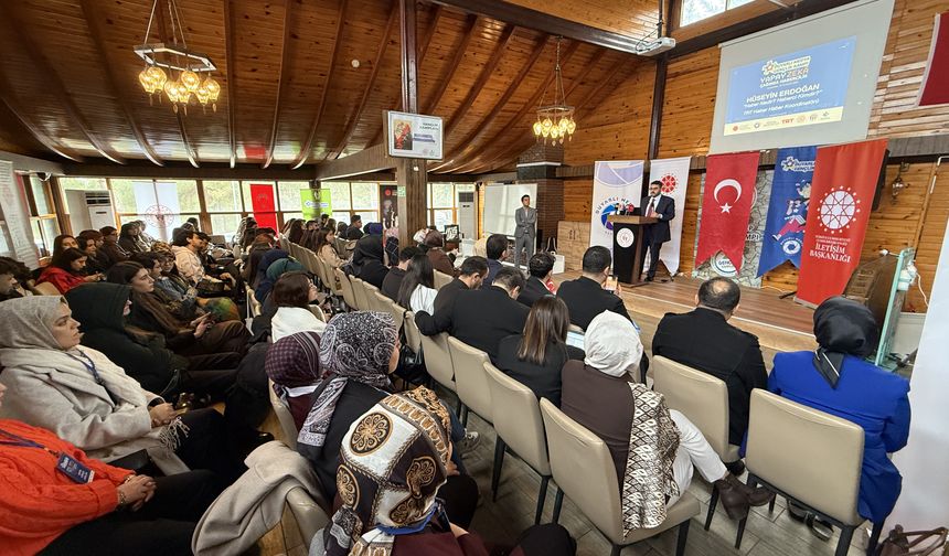 Gaziantep'te 'Yapay Zeka Çağında Habercilik' kampı başladı