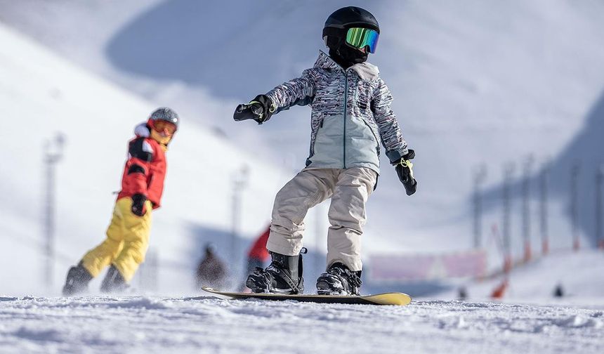 15 günlük ara tatil, turizme 100 milyar TL kazandıracak