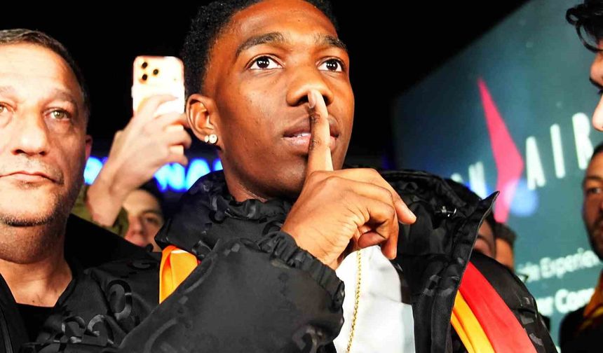 Galatasaray'ın yeni transferi Yaser Asprilla, İstanbul'a geldi