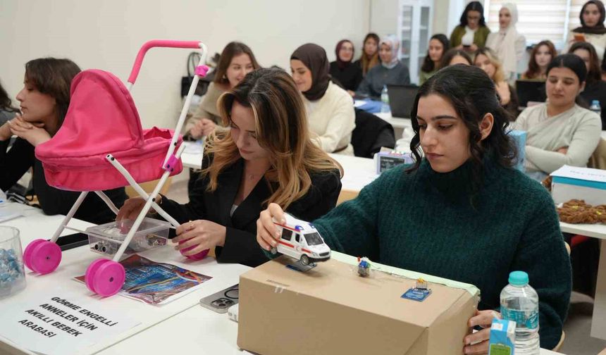 GİBTÜ öğrencilerinden görme engelli annelere özel proje