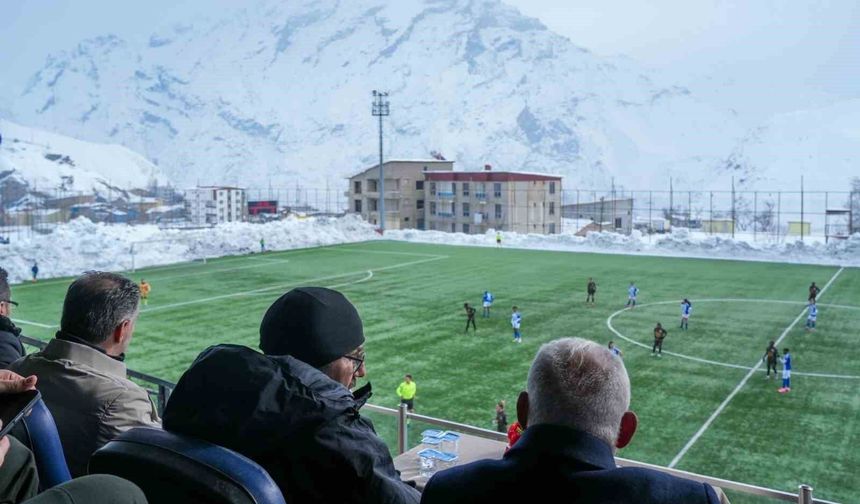 Gaziantep ALG Spor kötü gidiyor! Hakkari Gücü: 5 - Gaziantep ALG Spor: 0
