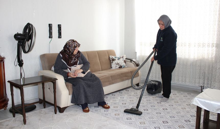 Şehitkamil’den gönüllere dokunan ‘Vefa Hizmeti’