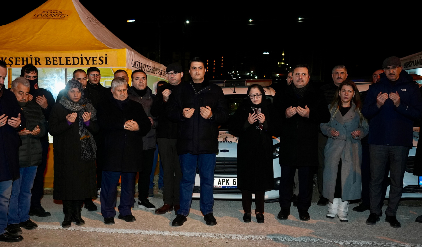 Gaziantep'te deprem şehitleri dualarla anıldı