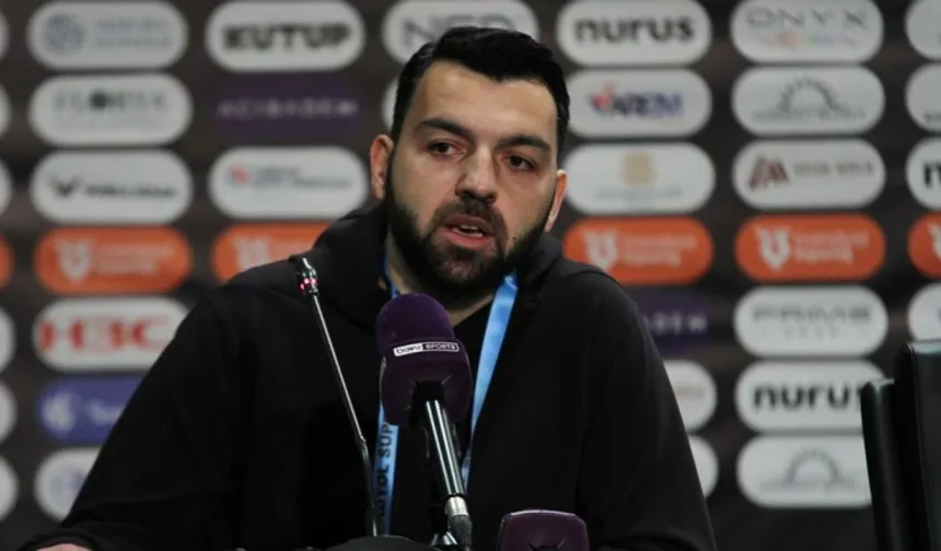 Gaziantep FK Teknik Sorumlusu Anıl Demirci taraftardan özür diledi!