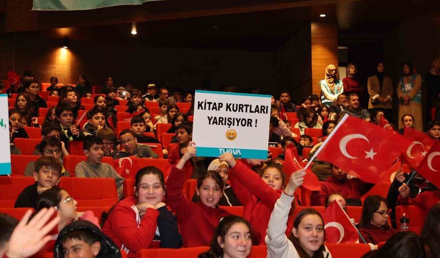 Gaziantep'in Gençleri 'Kitapkurdu' ile geleceğe kanat açıyor