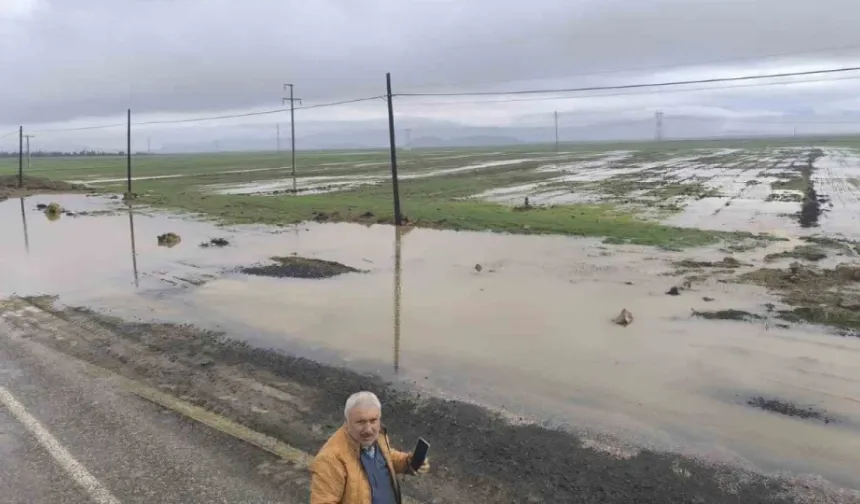 Gaziantep'te tarım arazileri su altında kaldı