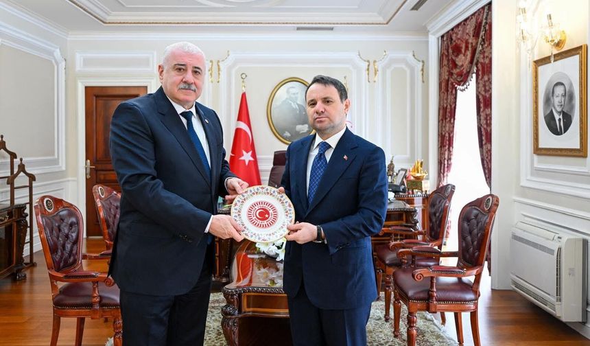 TBMM İdare Amiri Sermet Atay'dan Adalet Bakanı Gürlek'e hayırlı olsun ziyareti