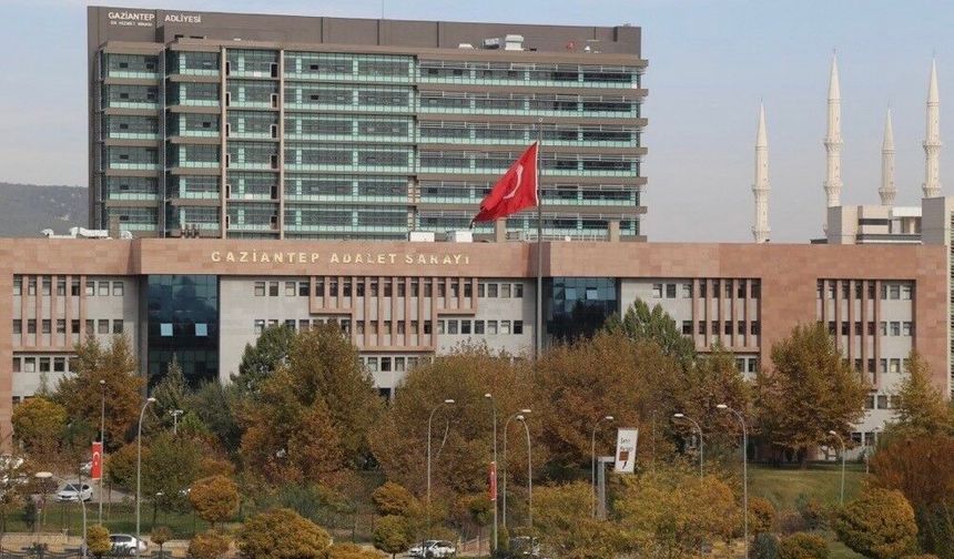 Gaziantep'te eşini öldüresiye darp eden sanığın yargılanmasına başlandı