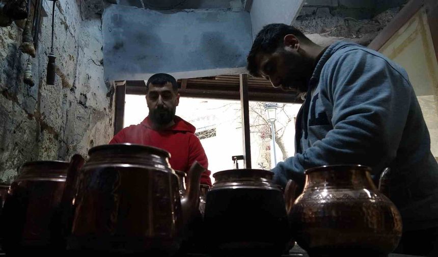 Gaziantep'te kalaycıların bayram mesaisi