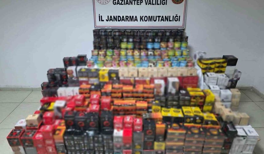 Gaziantep'te uyuşturucu ve kaçakçılık şüphelisi 31 şahıs tutuklandı