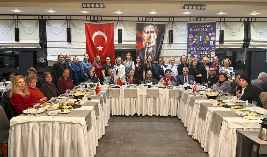 Gaziantepli kadın yazarlar imza gününde buluştu