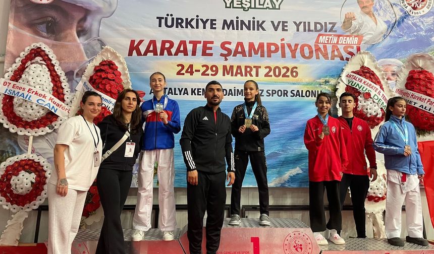 Filmlerden etkilendi, karatede şampiyon oldu