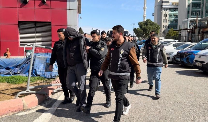 Gaziantep'te öğretim görevlisinden 521 milyonluk vurgun!