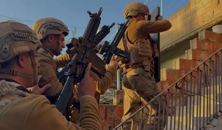 Gaziantep merkezli 8 ilde düzenlenen yasa dışı bahis operasyonlarında 81 şüpheli yakalandı