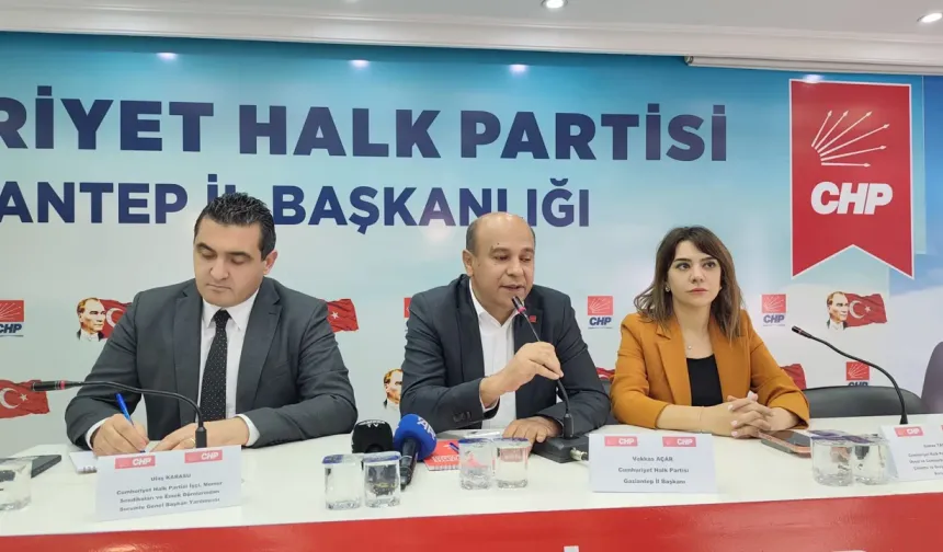 CHP Gaziantep Heyeti saatlerce asansörde mahsur kaldı