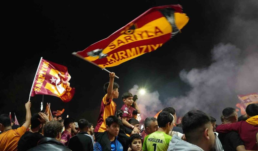 Gaziantep'te Galatasaray'ın 26. şampiyonluğu kutlandı