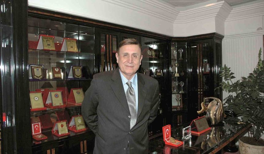 Gaziantep'te sanayici M. Naci Topçuoğlu anılacak