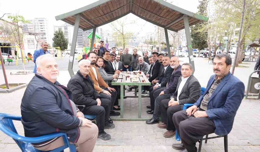 Yılmaz'dan Çıksorut ve Umut mahallesine ziyaret